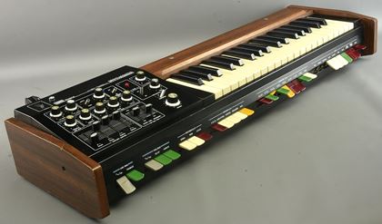 Roland-SH-1000 needing servicing